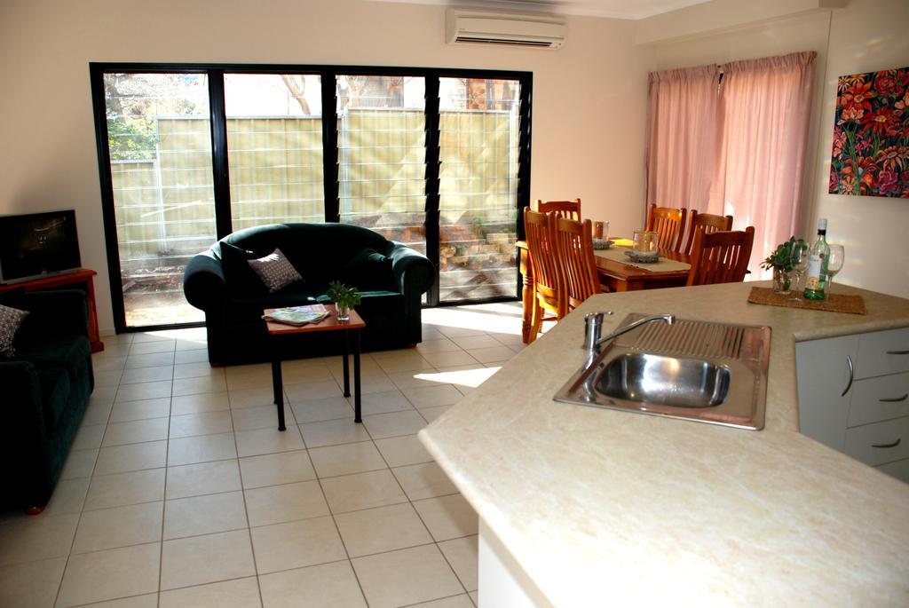 Amberoo Aparthotel